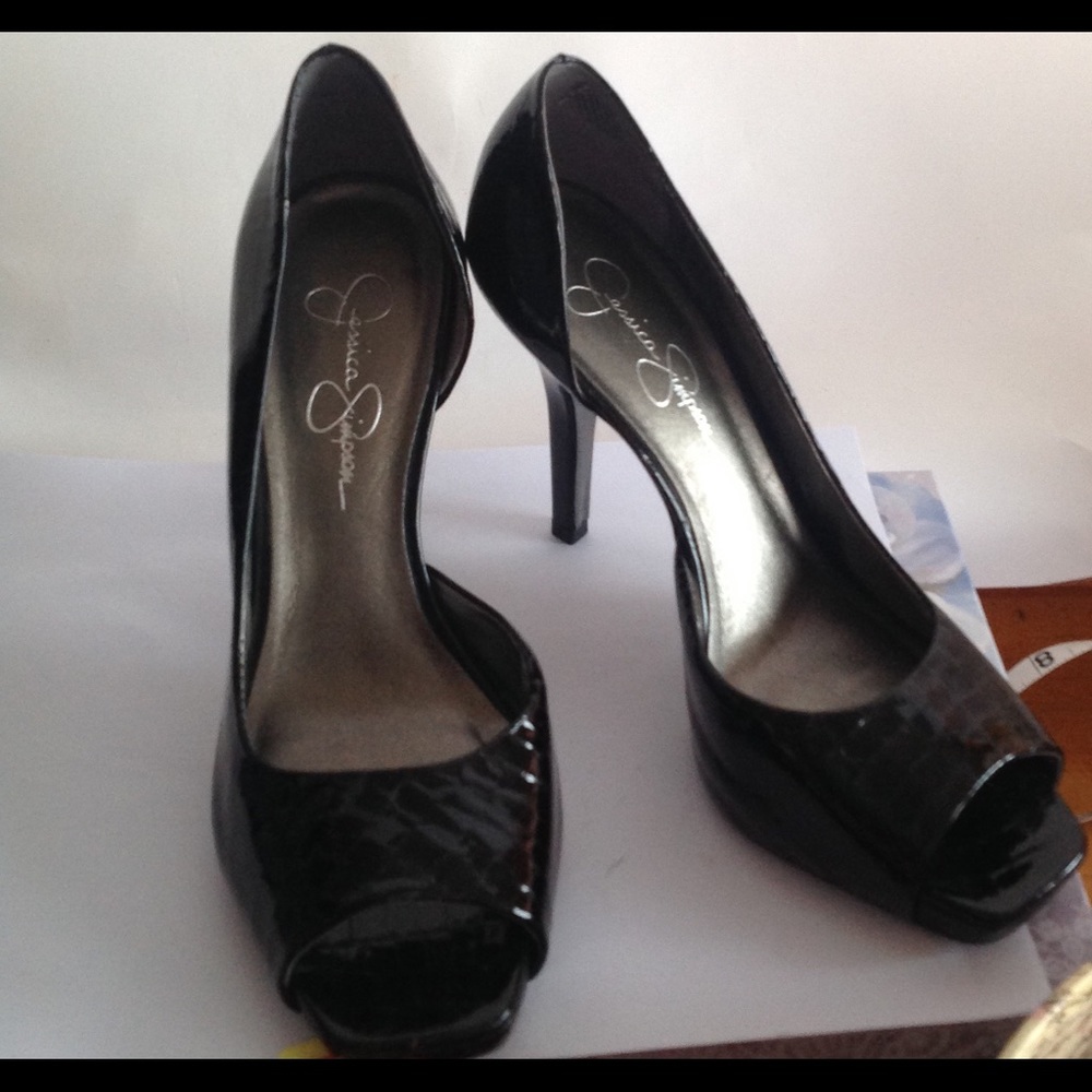 Jessica Simpson high heel faux croc shoes